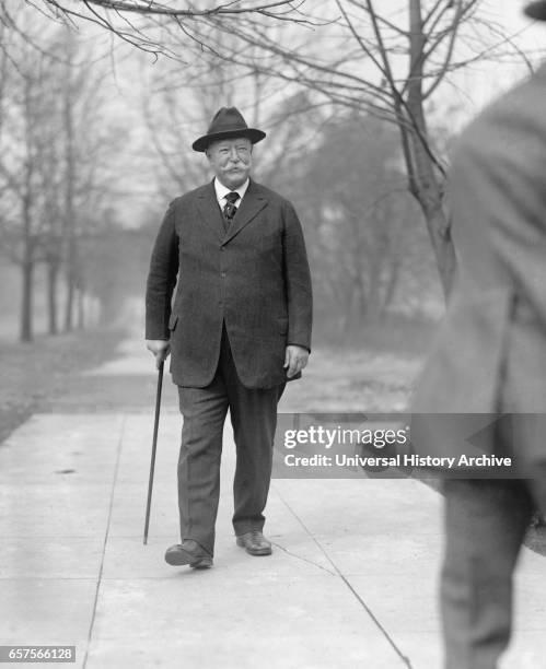 William R. Howard 332 William S Howard Stock Photos, High-Res Pictures, and Images ...