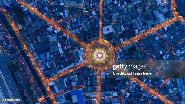 Infinity Loop Landscape Photos and Premium High Res Pictures - Getty Images