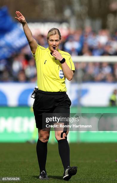 Referee Bibiana Steinhaus gestures during the Third League match between Holstein Kiel and 1. FC Magdeburg at Holstein-Stadion on March 25, 2017 in...