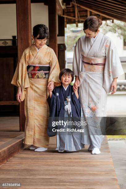 japanese shichigosan - shichi go san stock pictures, royalty-free photos & images