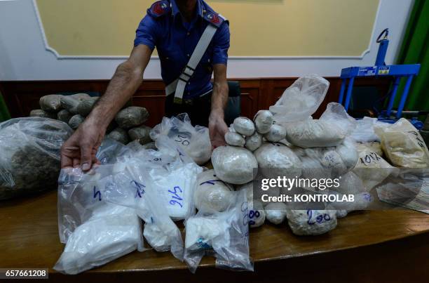 The Naples Police operation, seizure,9 kilograms heroin, 2 kilograms pure cocaine, 28 kilograms hashish, 2 kilograms marijuana, 4 kilograms ecstasy...