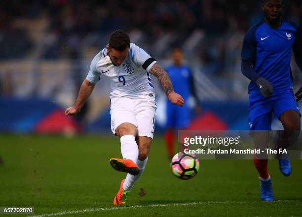 Adam Armstrong of England scores the opening goal during the UEFA U20 International Friendly match between France and England at Stade Fred Aubert on...