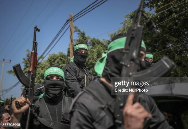 March 25, 2017 - Gaza City, Gaza Strip, Palestinian Territory - Members of the Ezzedine al-Qassam Brigades, the military wing of the Palestinian...