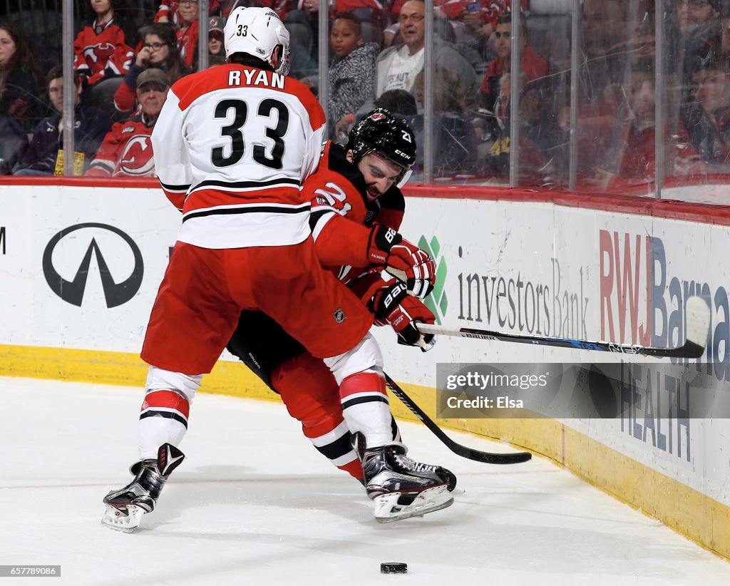 Carolina Hurricanes v New Jersey Devils