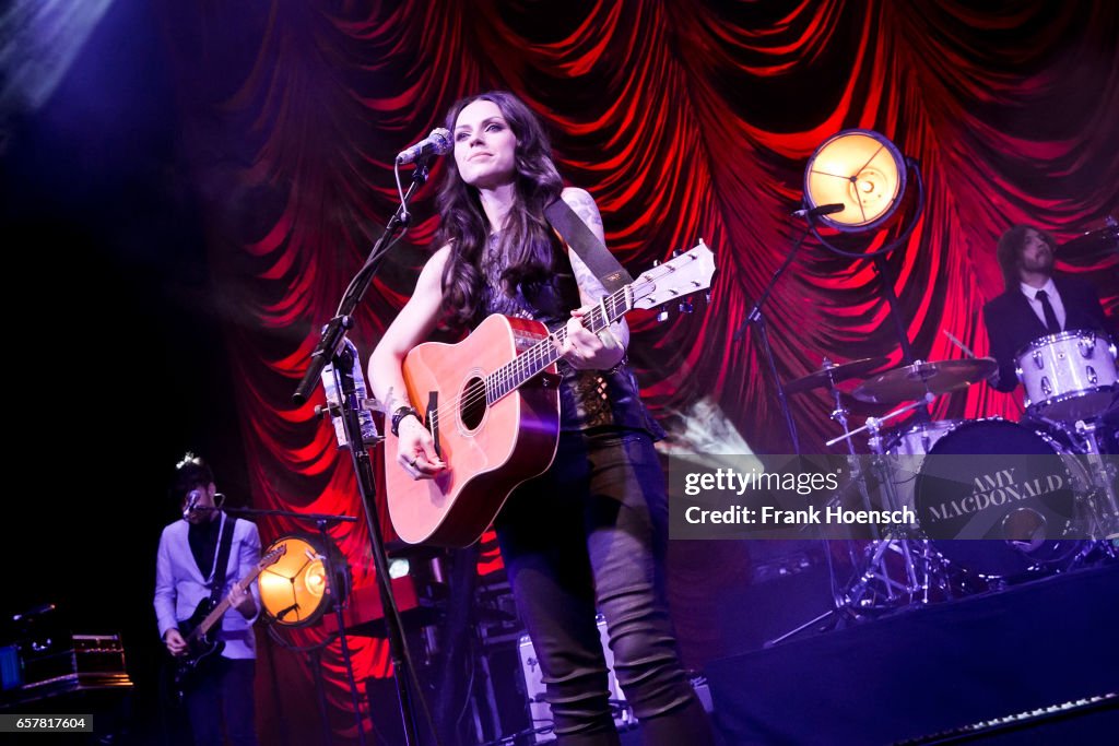 Amy Macdonald Performs In Berlin