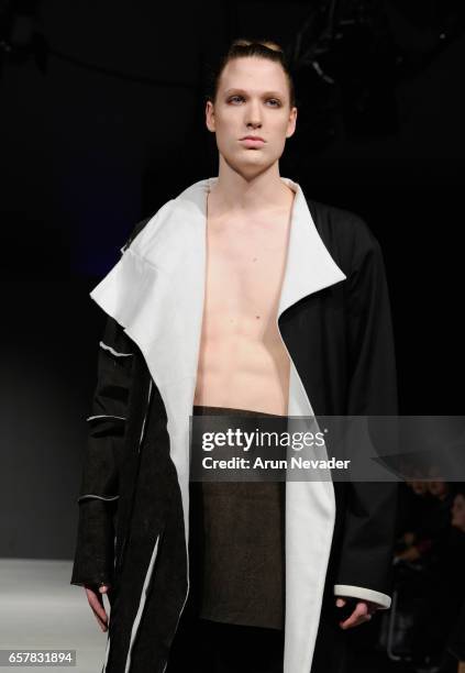 Model walks the runway wearing Jose Hendo at Vancouver Fashion Week Fall/Winter 2017 at Chinese Cultural Centre of Greater Vancouver on March 25,...