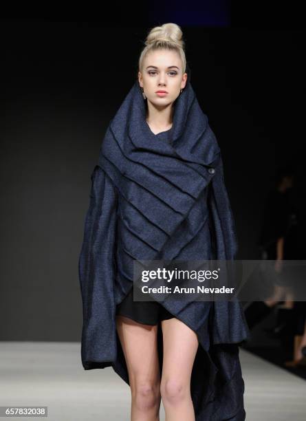 Model walks the runway wearing Jose Hendo at Vancouver Fashion Week Fall/Winter 2017 at Chinese Cultural Centre of Greater Vancouver on March 25,...