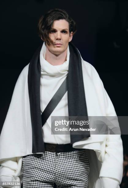 Model walks the runway wearing Jose Hendo at Vancouver Fashion Week Fall/Winter 2017 at Chinese Cultural Centre of Greater Vancouver on March 25,...