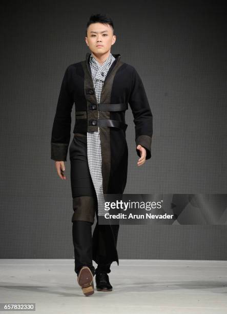 Model walks the runway wearing Jose Hendo at Vancouver Fashion Week Fall/Winter 2017 at Chinese Cultural Centre of Greater Vancouver on March 25,...