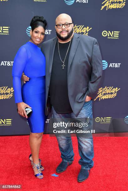 Singer Fred Hammond and guest arrive at the 32nd annual Stellar Gospel Music Awards at the Orleans Arena on March 25, 2017 in Las Vegas, Nevada.