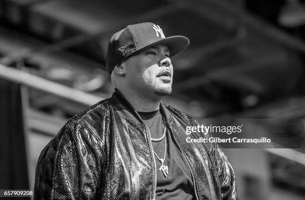 Fat Us Rapper 41 Fat Black Rapper Stock Photos, High-Res Pictures, and Images - Getty ...