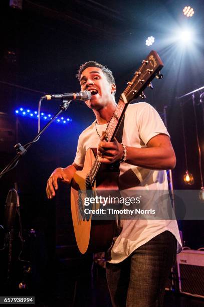 Russell Singer 3,310 Russell Norris Stock Photos, High-Res Pictures, and Images ...