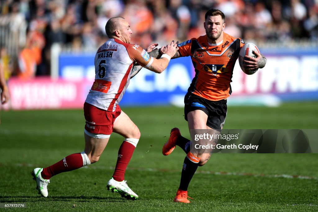 Castleford Tigers v Catalans Dragons - Betfred Super League