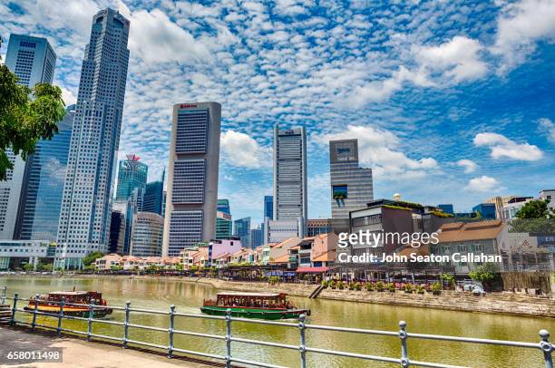 the singapore river and boat quay - singapore imagens e fotografias de stock