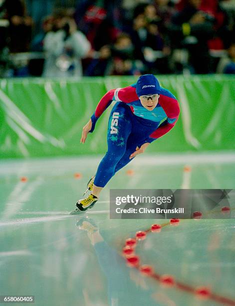Bonnie Blair of the United States skates in the Women's 500m speed skating competition on 19 February 1994 during the XVII Olympic Winter Games at...