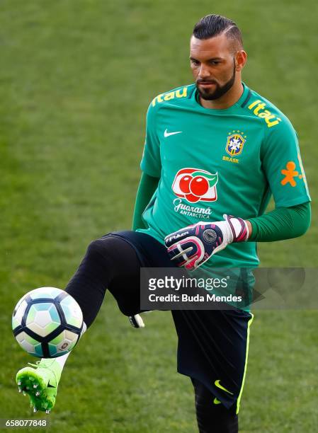 Goalkeeper Weverton of Brazil in action during a training session at Arena Corinthians on March 26, 2017 in Sao Paulo, Brazil.