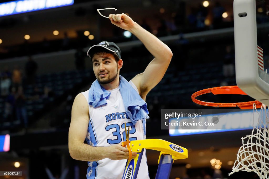 Kentucky v North Carolina