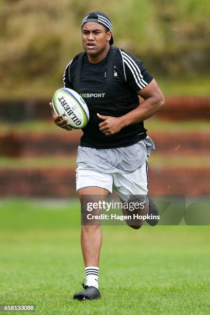 Julian Savea takes part in a drill during a Hurricanes training session at Rugby League Park on March 27, 2017 in Wellington, New Zealand.