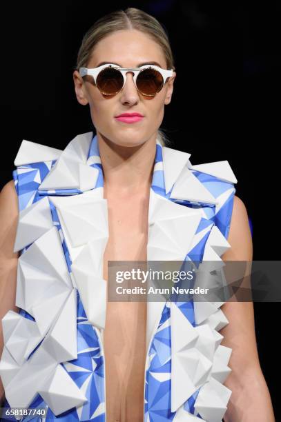 Model walks the runway wearing Armine Ohanyan at Vancouver Fashion Week Fall/Winter 2017 at Chinese Cultural Centre of Greater Vancouver on March 26,...