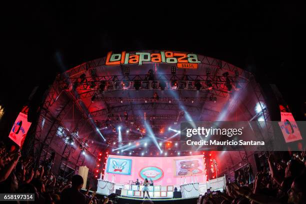 Melanie Martinez performs live on stage during day two of Lollapalooza Brazil at Autodromo de Interlagos on March 26, 2017 in Sao Paulo, Brazil.