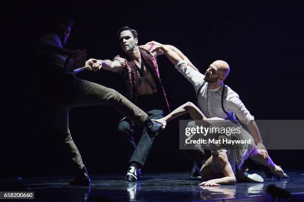 Travis Freeman Travis Freeman Photos and Premium High Res Pictures - Getty Images