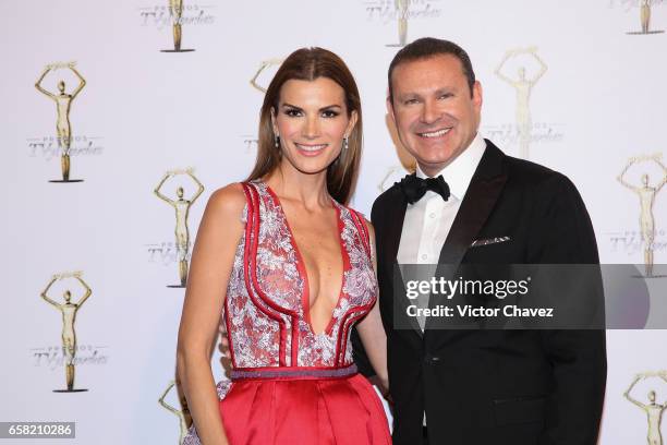 Cristina Bernal and Alan Tacher attend Premios Tv y Novelas 2017 at Televisa San Angel on March 26, 2017 in Mexico City, Mexico.