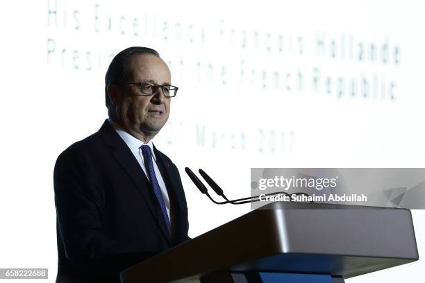 French President Francois Hollande speaks during the 40th Singapore lecture organised by ISEAS Yusof Ishak Institute titled 'France and Singapore,...