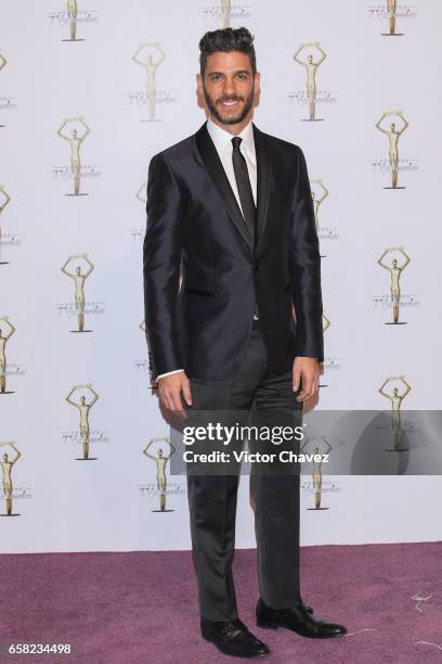 Erick Elias attends Premios Tv y Novelas 2017 at Televisa San Angel on March 26, 2017 in Mexico City, Mexico.