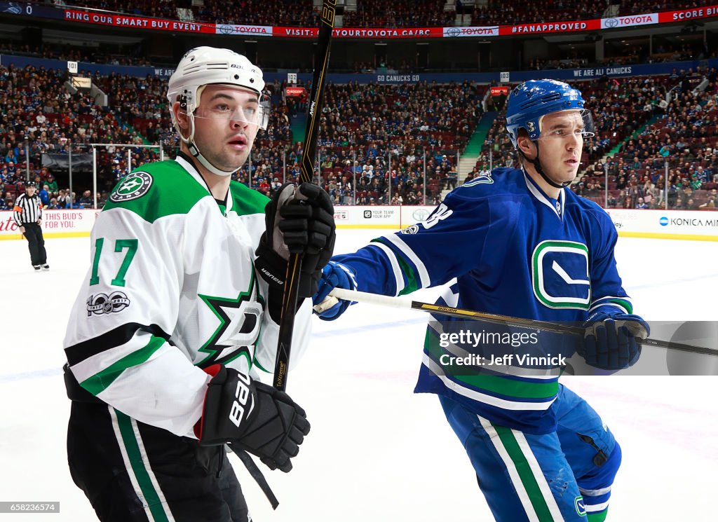 Dallas Stars v Vancouver Canucks