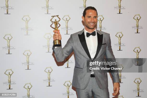 Sebastian Rulli attends the press room during the Premios Tv y Novelas 2017 at Televisa San Angel on March 26, 2017 in Mexico City, Mexico.