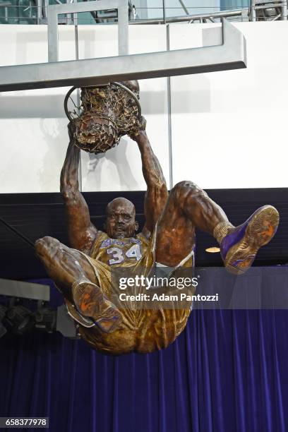 Close up shot during the Los Angeles Lakers unveiling of the Shaquille O'Neal statue during an event on March 24, 2017 at STAPLES Center in Los...