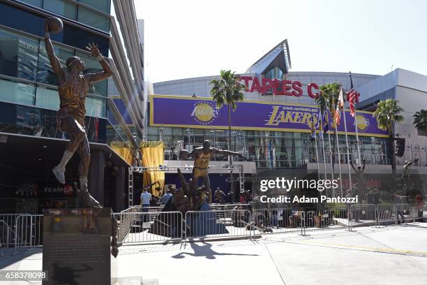 General view outside the Staples Center during the Los Angeles Lakers unveiling of the Shaquille O'Neal statue on March 24, 2017 in Los Angeles,...