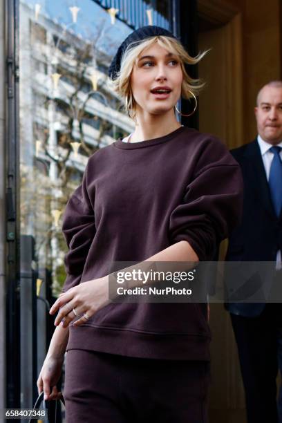 Hailey Baldwin seen doing some shopping in Paris, France, on March 27, 2017.