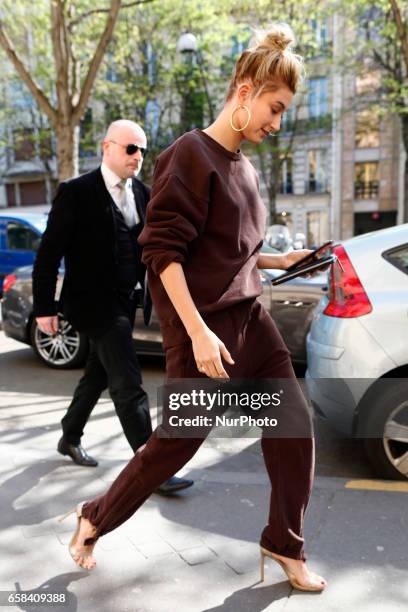 Hailey Baldwin seen doing some shopping in Paris, France, on March 27, 2017.