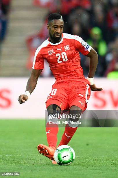 Genf; Fussball WM Quali - Schweiz - Lettland;"Johan Djourou "