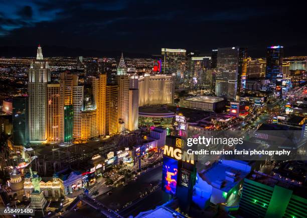 las vegas 2 - mgm grand stock pictures, royalty-free photos & images