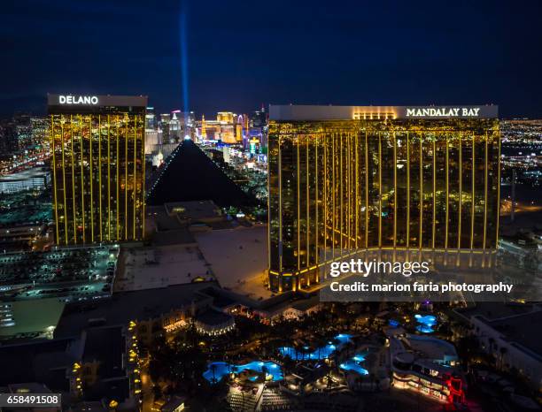 las vegas 1 - mandalay bay resort casino stockfoto's en -beelden