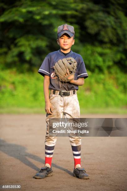 youth baseball player,after game - divisa da baseball foto e immagini stock