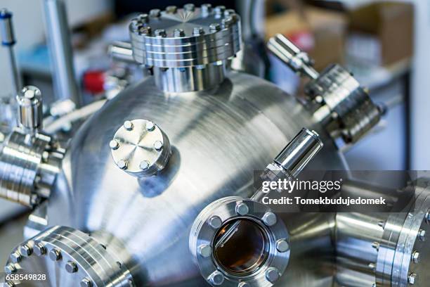 vacuum - teilchenbeschleuniger stock pictures, royalty-free photos & images