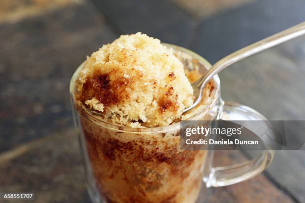 mug cakes! - snickerdoodle stock-fotos und bilder