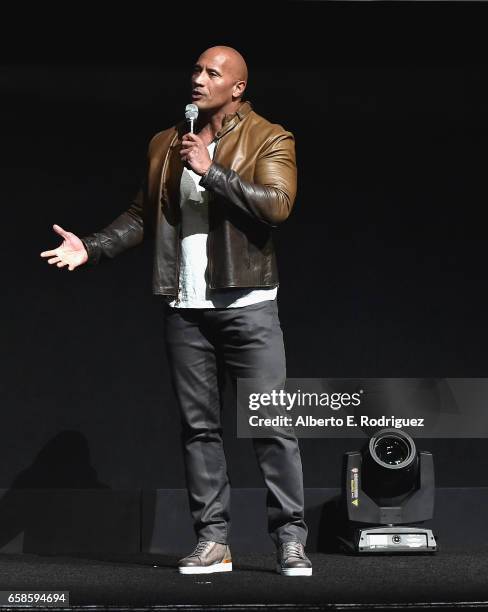 Dwayne Tan 438 Speak For Yourself Dwayne Stock Photos, High-Res Pictures, and ...