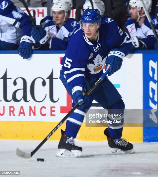 Steven Oleksy of the Toronto Marlies carries the puck up ice against the Syracuse Crunch on March 26, 2017 at Ricoh Coliseum in Toronto, Ontario,...