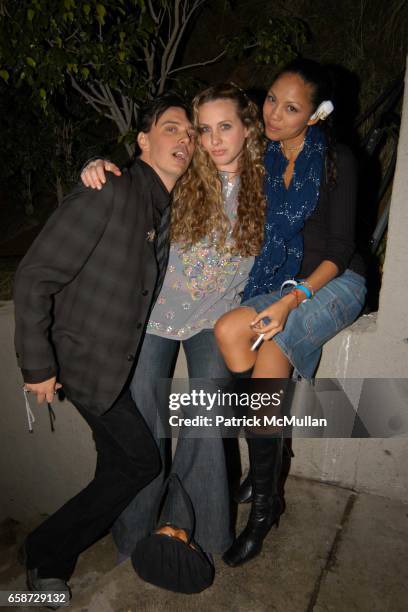 Lisa Posner Jennifer Posner Photos and Premium High Res Pictures - Getty Images