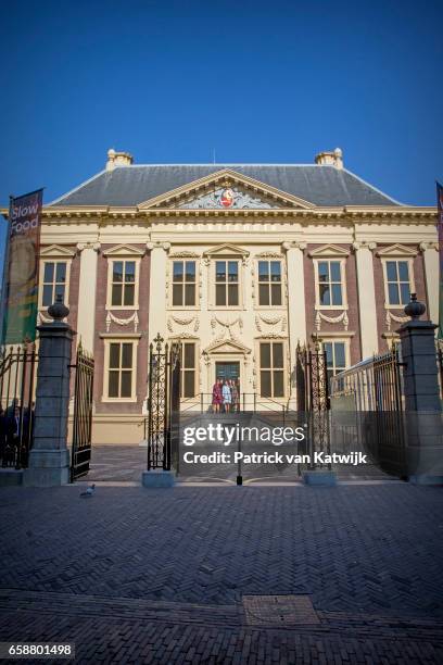 Queen Maxima of The Netherlands and First Lady of Argentina Juliana Awada visit the Mauritshuis museum on March 28, 2017 in The Hague, The...
