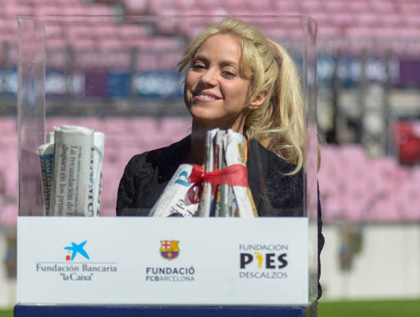 Shakira attends a press presentation for the charity 'Barranquilla School Project' at Camp Nou on March 28, 2017 in Barcelona, Spain.