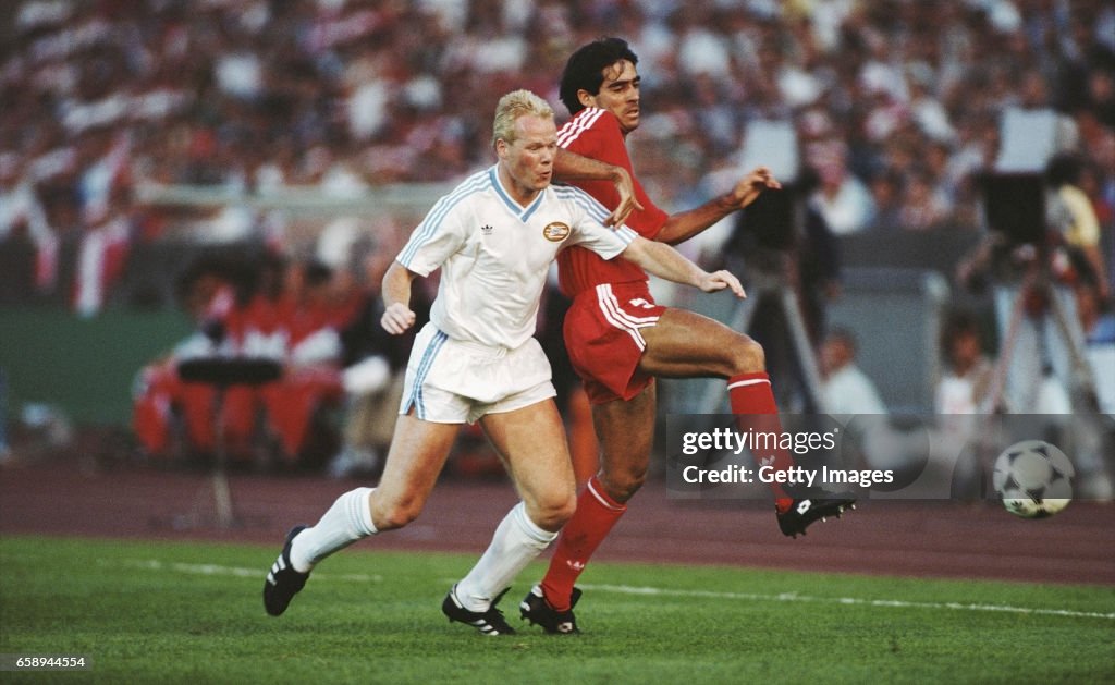 1988 UEFA European Cup Final Benfica v PSV Eindhoven