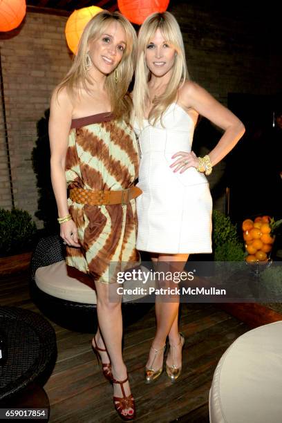 Alison Brod and Tinsley Mortimer attend LA NOTTE ARANCIONE Launch of SOLERNO BLOOD ORANGE LIQUEUR to benefit SAVE VENICE at 20 Pine on April 23, 2009...