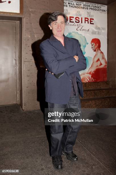 Grover Rees 1,446 Roger Rees Photos & High Res Pictures - Getty Images
