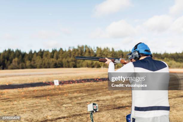 Clay Target Getting Shot 603 Clay Shooting Target Stock Photos, High-Res Pictures, and Images ...