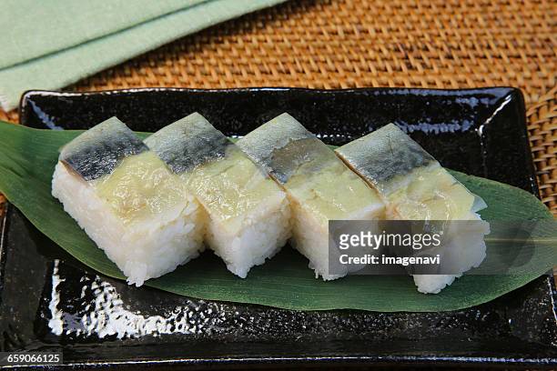 saba battera sushi - saba sushi stockfoto's en -beelden